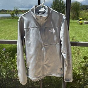 Men’s gray North Face jacket size medium